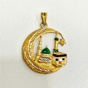21K Gold Mecca Madina Moon Pendant Necklace